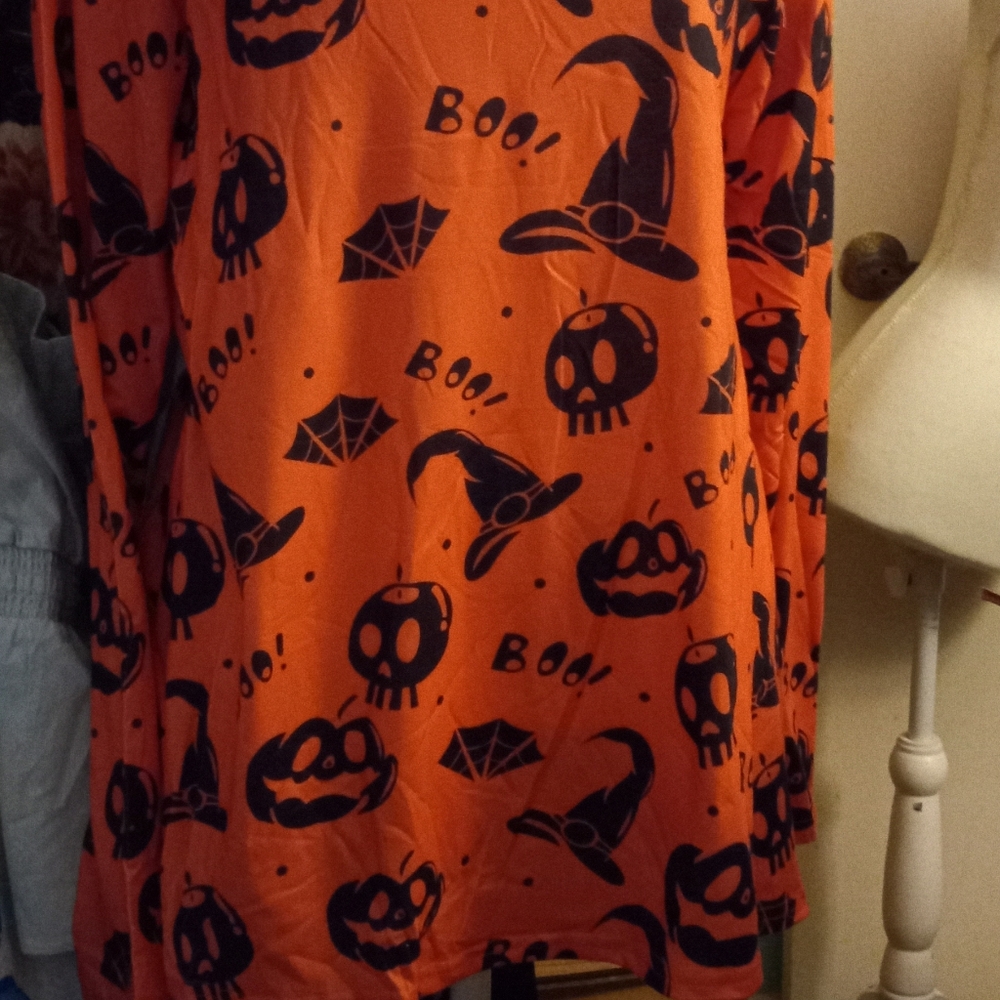 New,tunic length Halloween pumpkin& witch hat long sleeve sweatshirt size medium - Picture 2 of 3